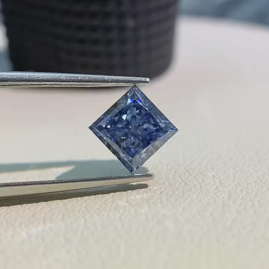 Edwin - 1.8 Ct Fancy Blue VS1 Lab Diamond Deposit