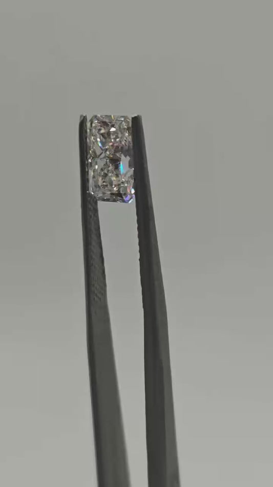 Alexis - Deposit 2.2 carat H VS 2 Diamond